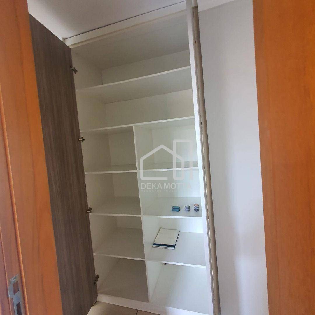 Apartamento à venda com 3 quartos, 61m² - Foto 11