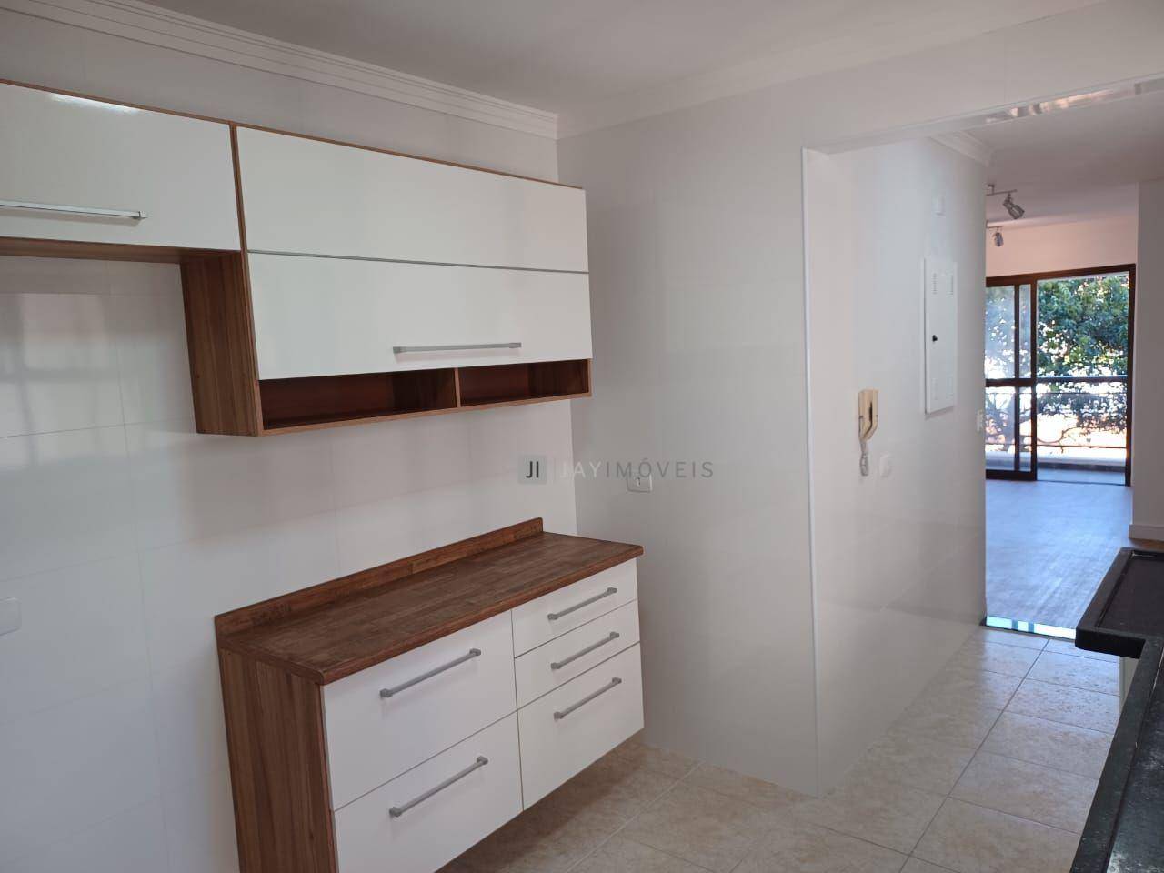 Apartamento para alugar com 4 quartos, 96m² - Foto 21