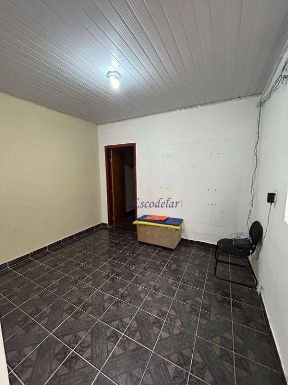 Casa à venda com 3 quartos, 82m² - Foto 7