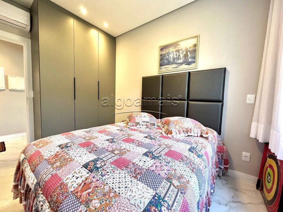 Casa de Condomínio à venda com 4 quartos, 235m² - Foto 29