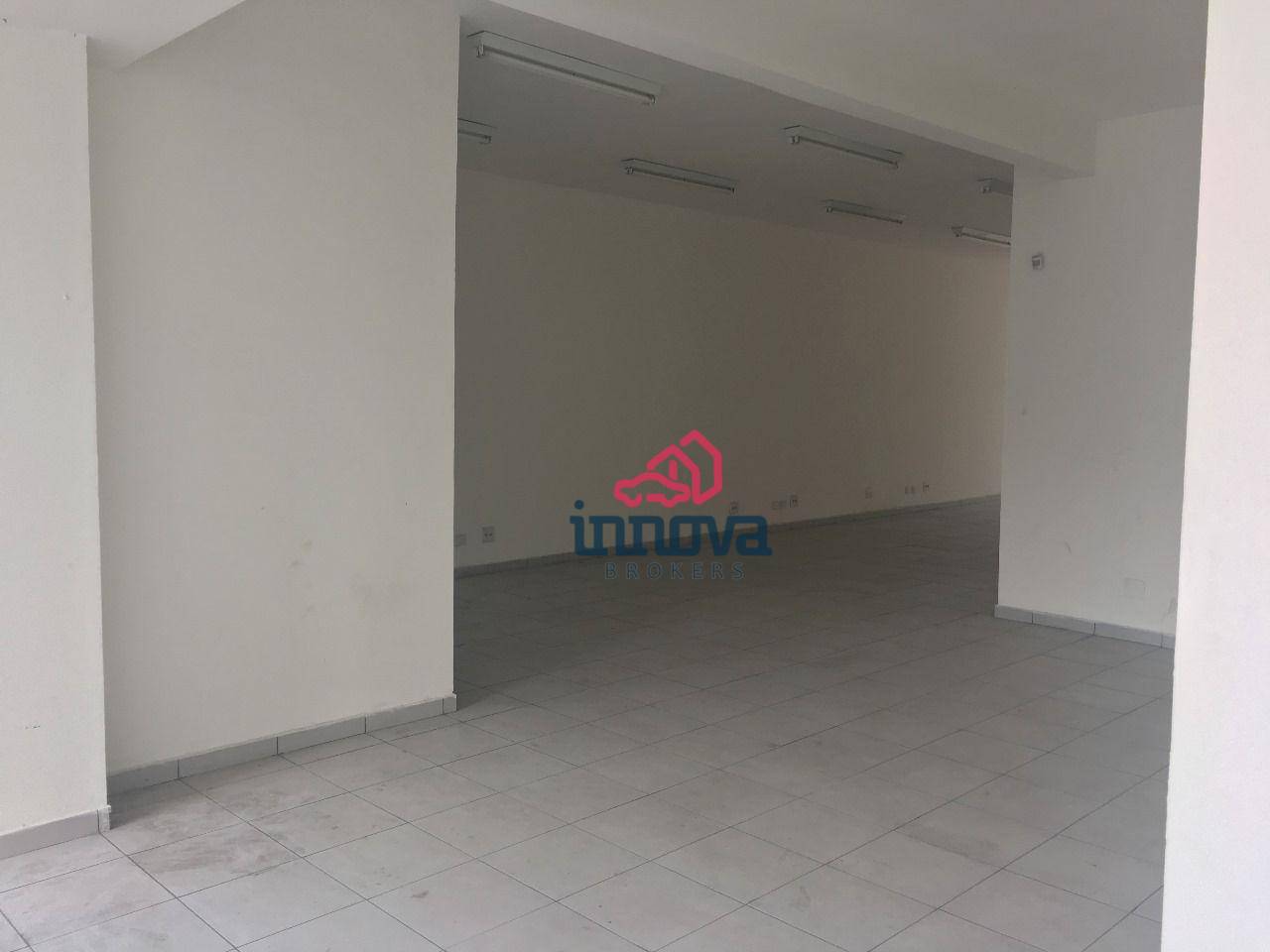 Prédio Inteiro para alugar, 800m² - Foto 4