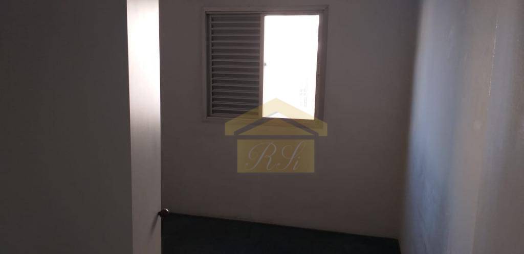 Apartamento à venda com 2 quartos, 61m² - Foto 9