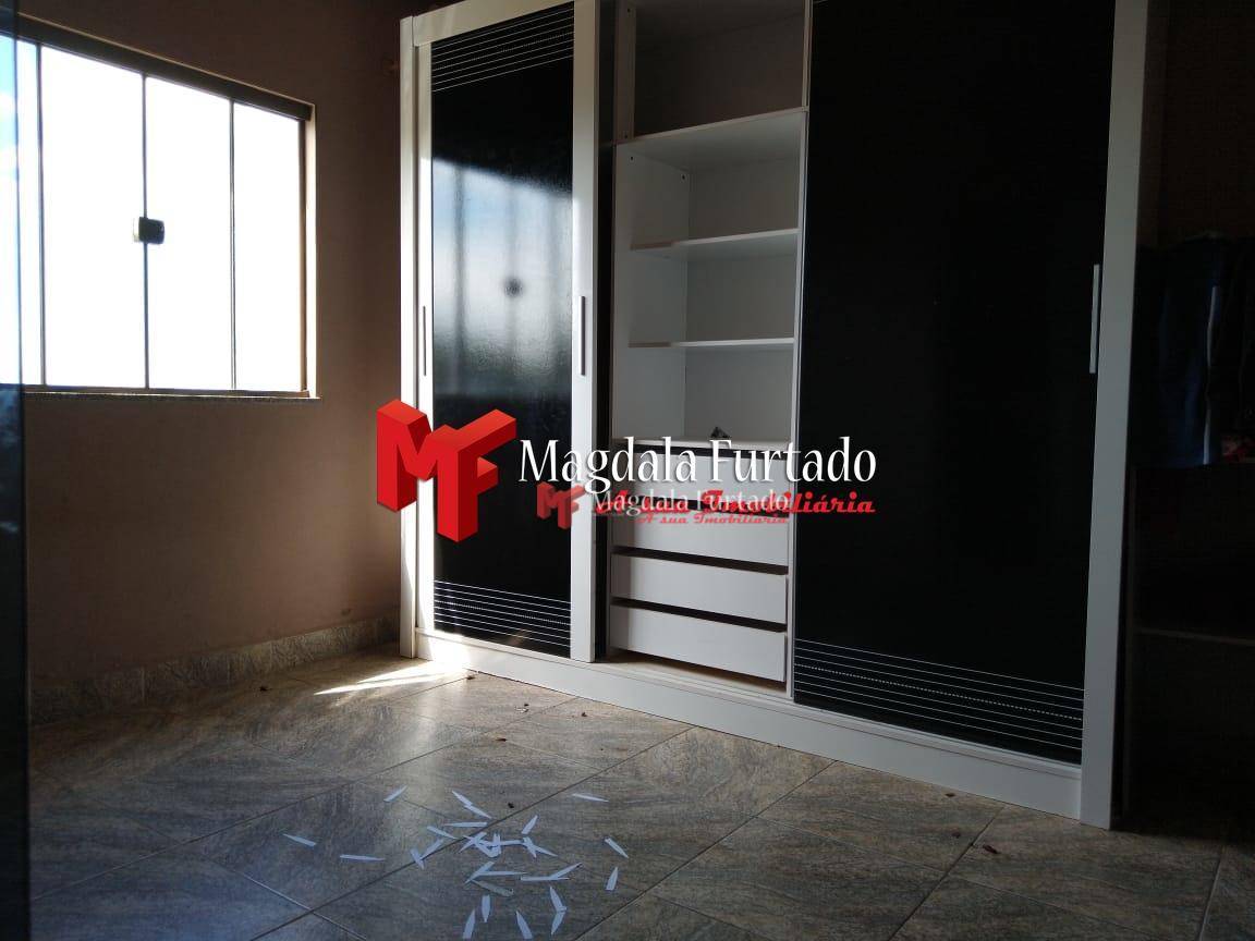 Casa à venda com 6 quartos, 136m² - Foto 38