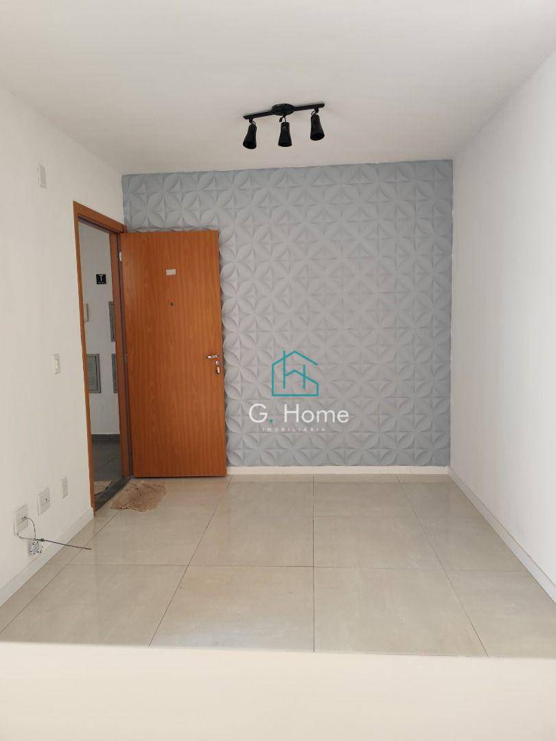 Apartamento à venda com 2 quartos, 70m² - Foto 2