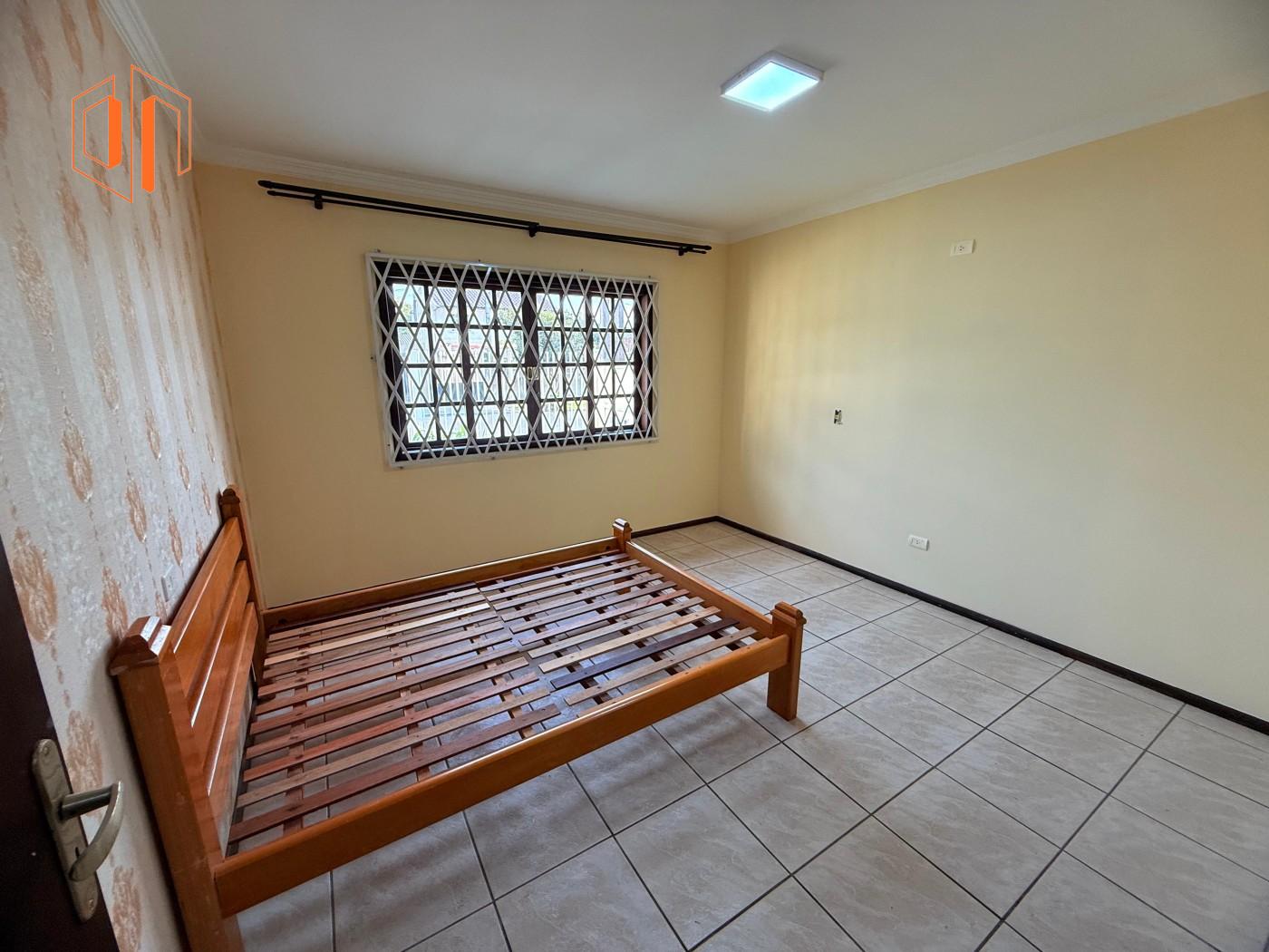 Casa à venda com 4 quartos, 132m² - Foto 29