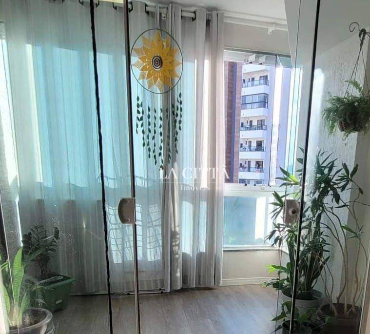 Apartamento à venda com 3 quartos, 90m² - Foto 4