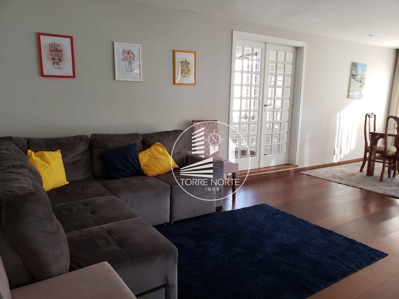 Apartamento à venda com 4 quartos, 320m² - Foto 4