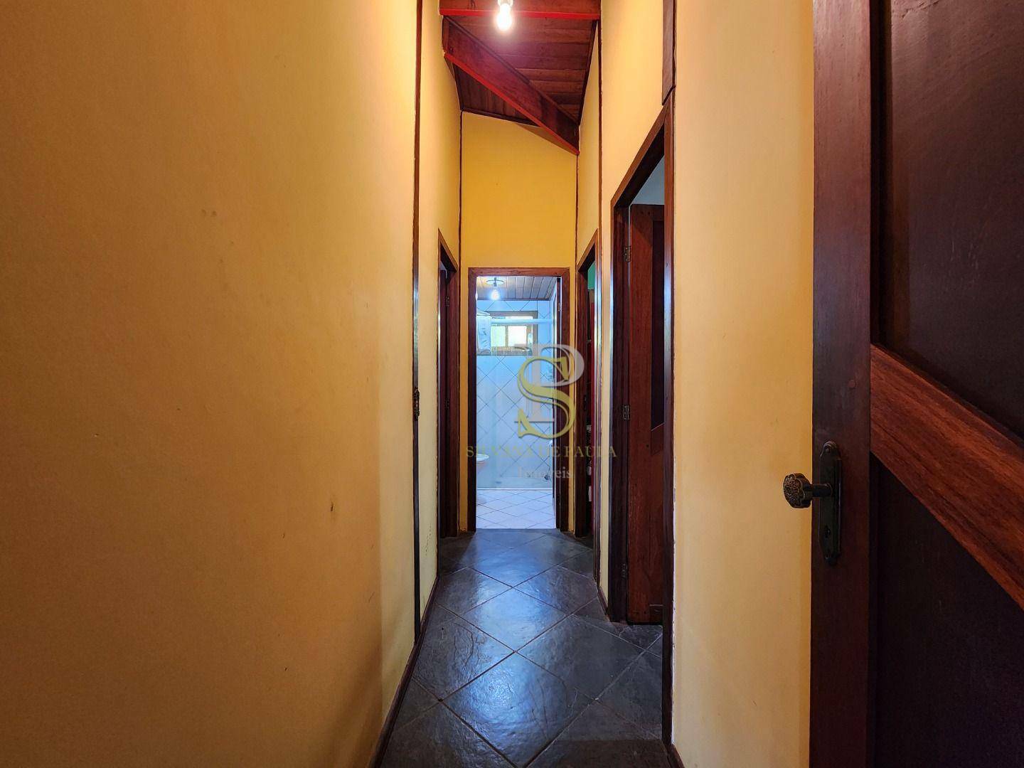 Casa de Condomínio à venda com 6 quartos, 222m² - Foto 11