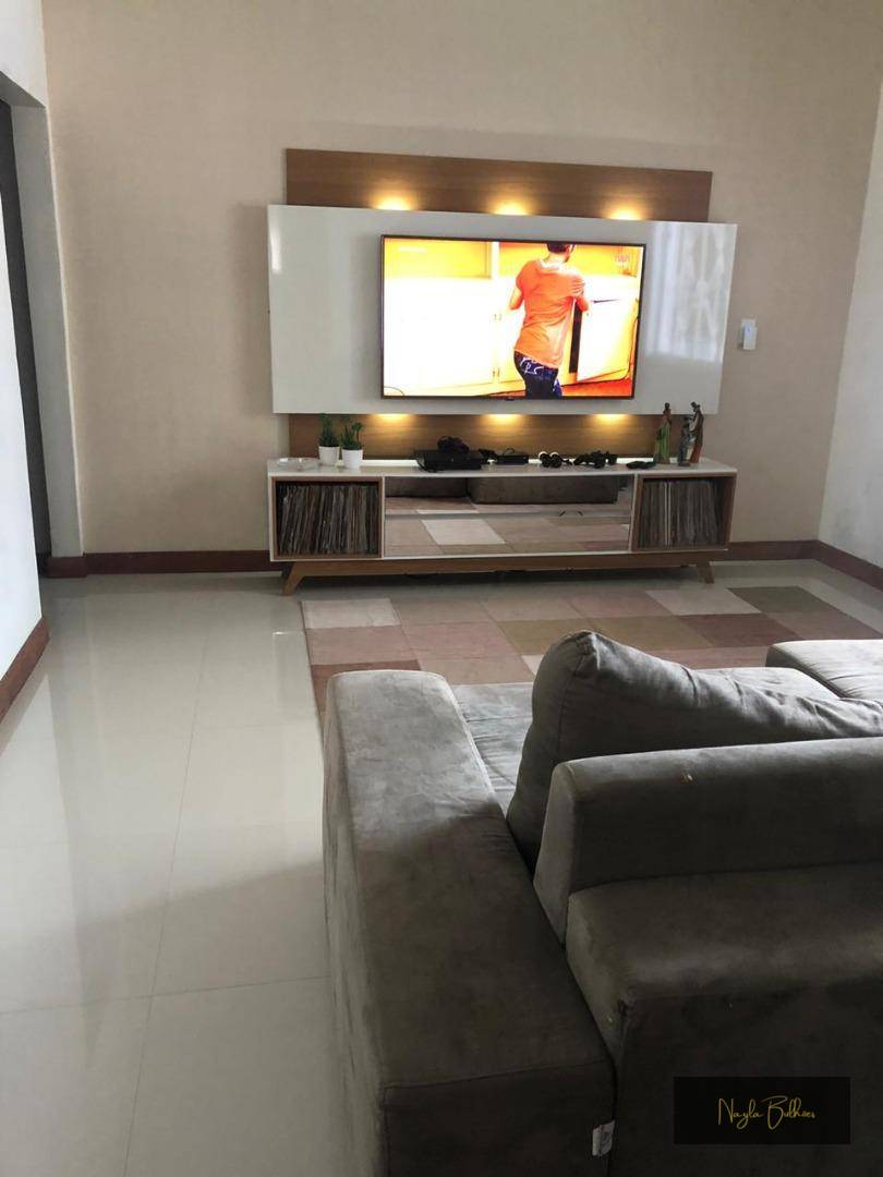 Casa à venda com 4 quartos, 370m² - Foto 19