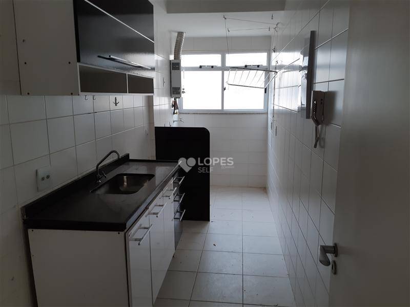 Apartamento à venda com 2 quartos, 57m² - Foto 8