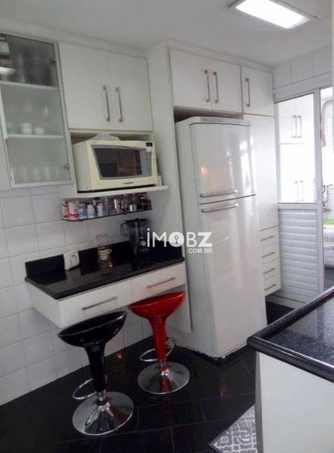 Apartamento à venda com 3 quartos, 92m² - Foto 11