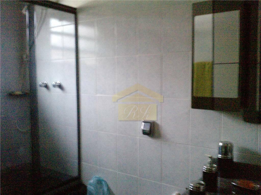 Sobrado à venda com 4 quartos, 200m² - Foto 17