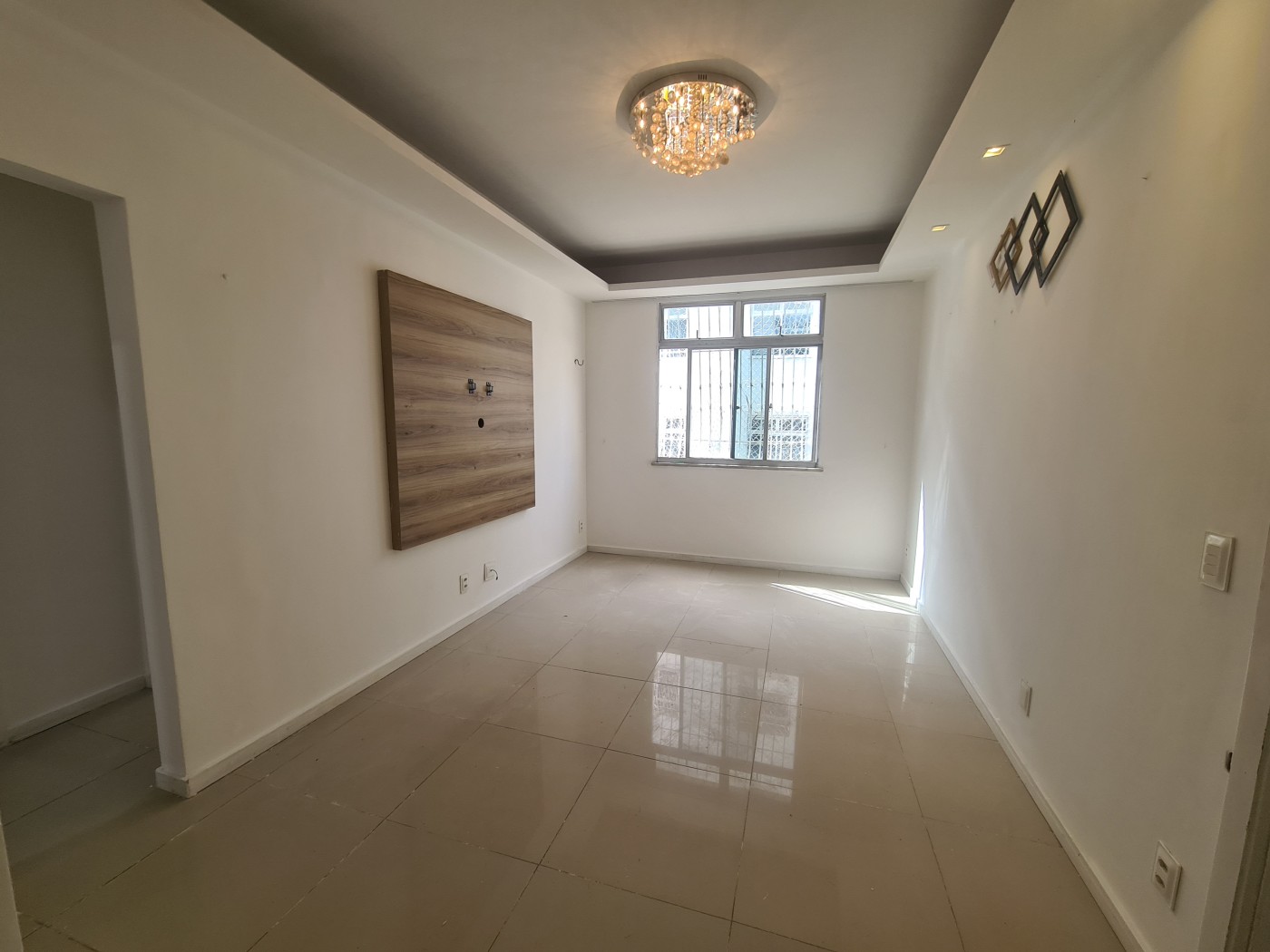 Apartamento à venda com 3 quartos, 63m² - Foto 2
