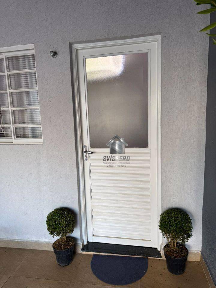 Casa, 2 quartos, 210 m² - Foto 2