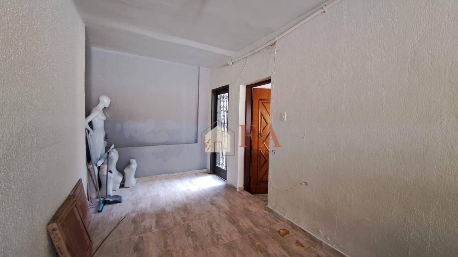 Casa à venda com 2 quartos, 180m² - Foto 9