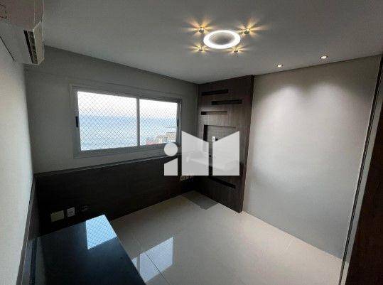 Apartamento para alugar com 3 quartos, 123m² - Foto 12