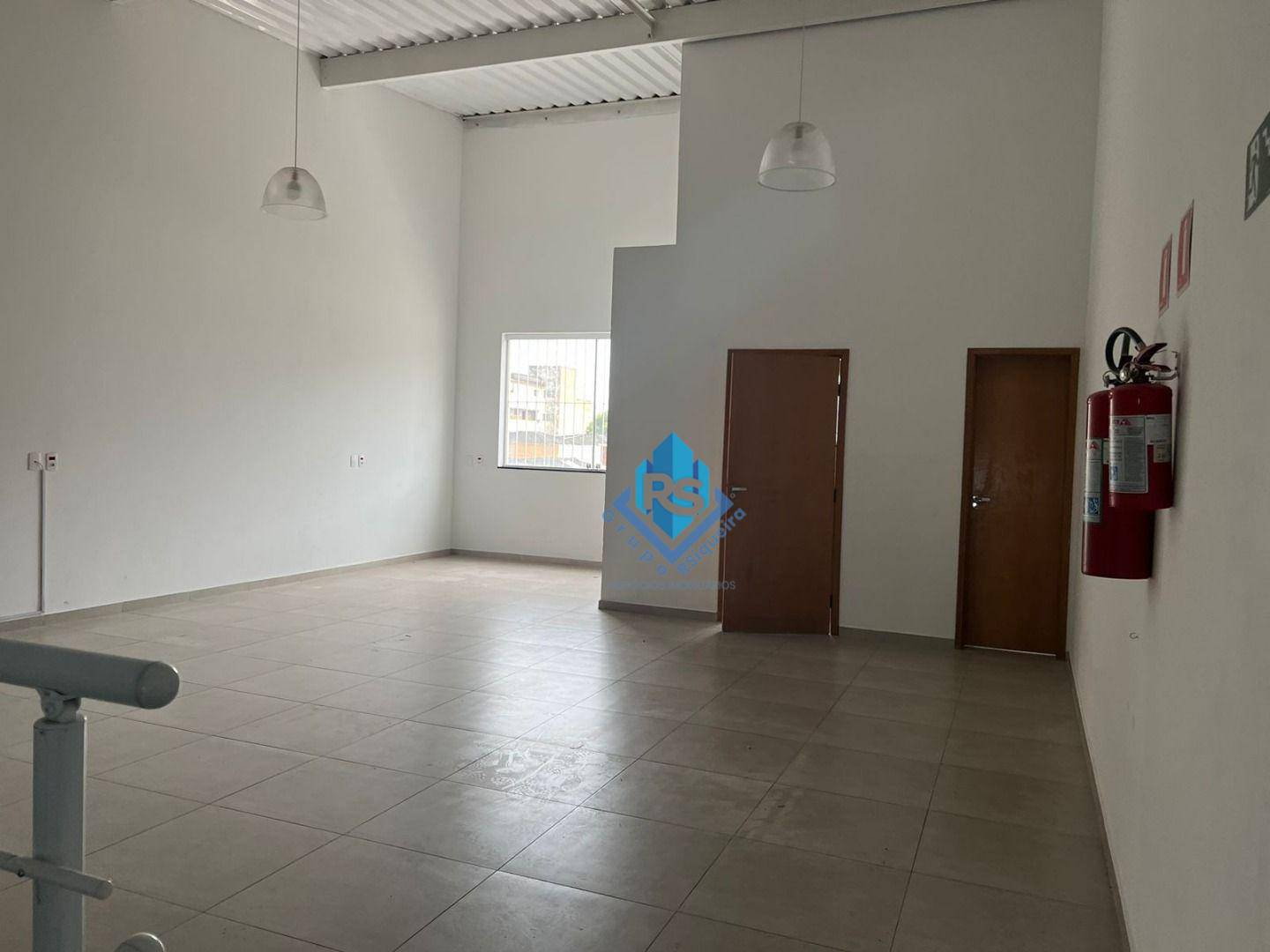 Loja-Salão para alugar, 250m² - Foto 9