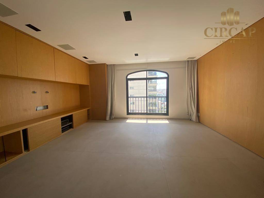 Apartamento à venda com 4 quartos, 420m² - Foto 4