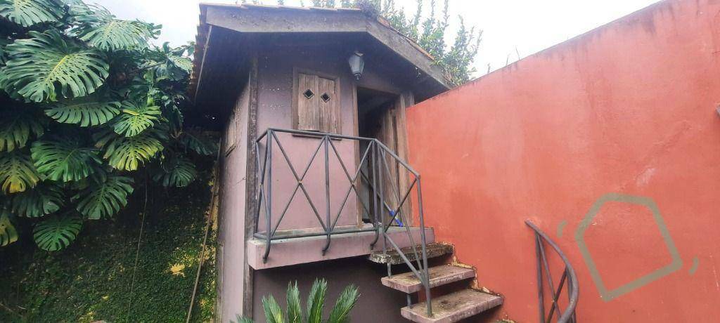 Casa para alugar com 3 quartos, 500m² - Foto 37