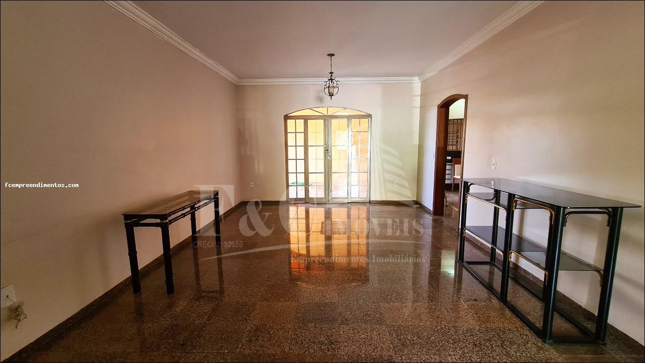 Casa à venda com 4 quartos, 500m² - Foto 5