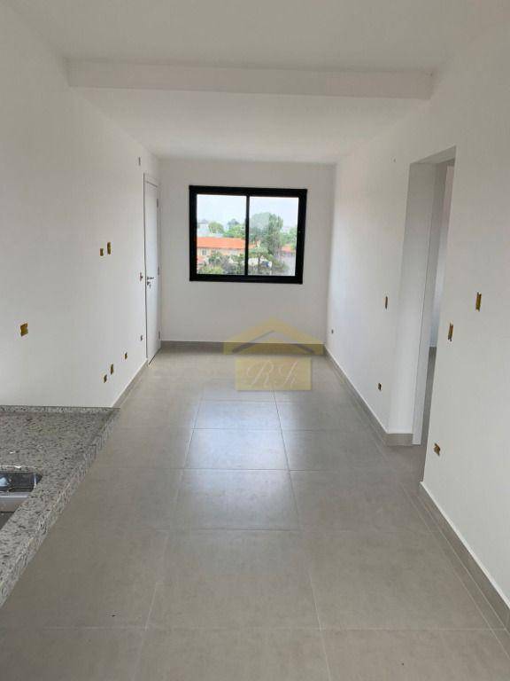 Apartamento à venda com 2 quartos, 45m² - Foto 2