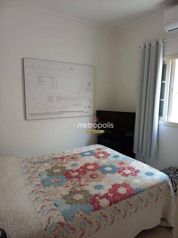 Casa à venda com 3 quartos, 209m² - Foto 20