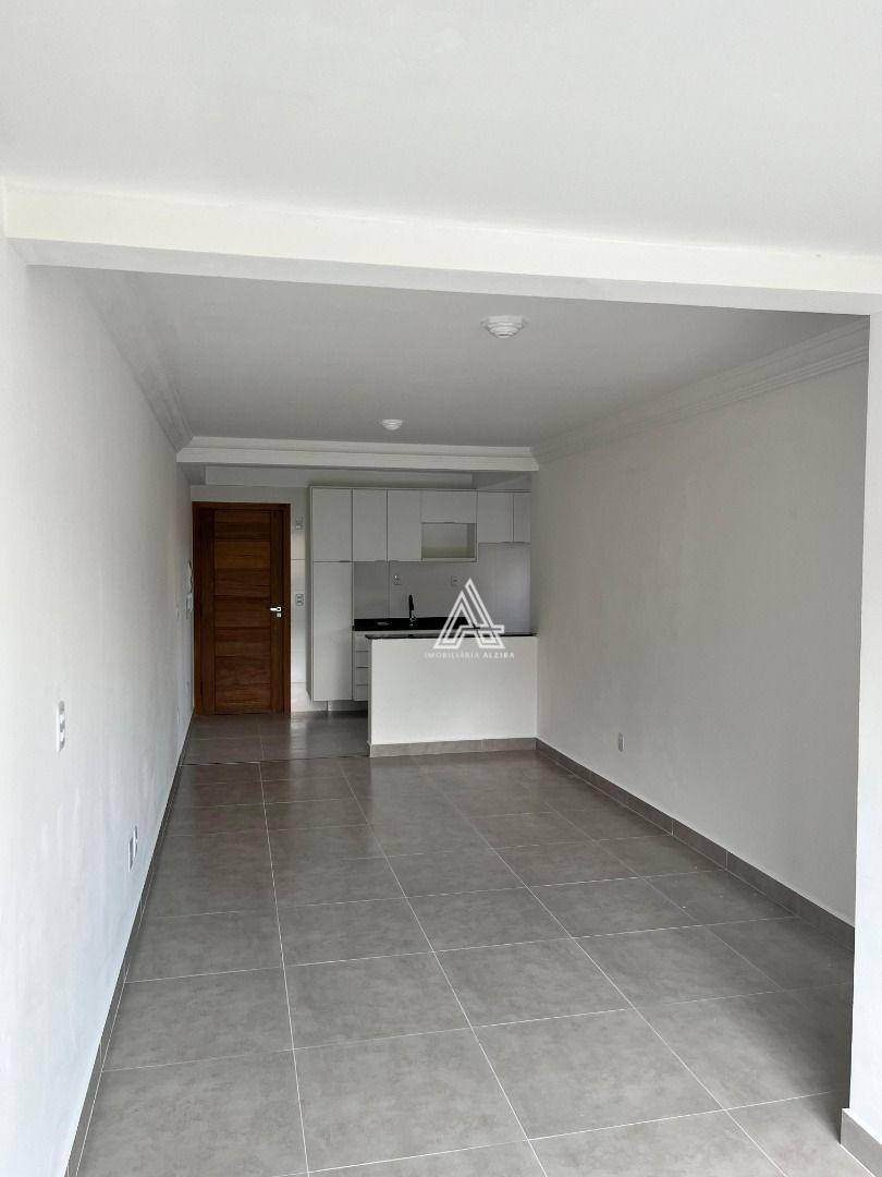 Apartamento à venda com 2 quartos, 57m² - Foto 19