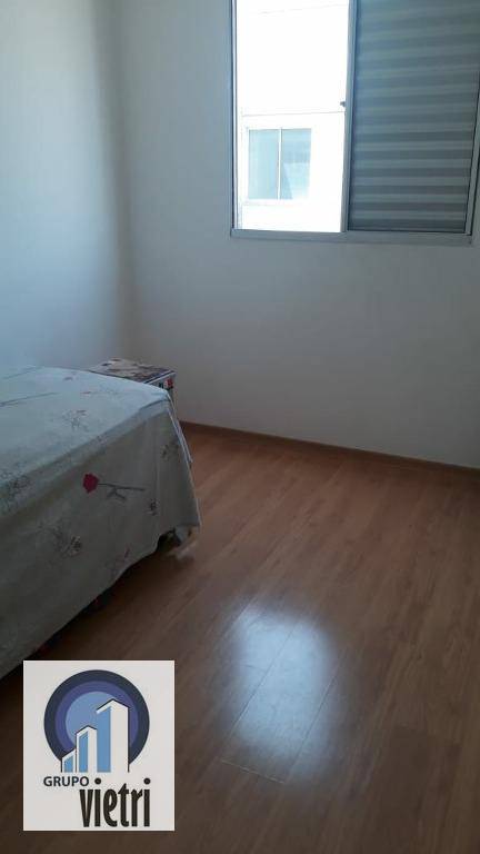 Apartamento à venda com 2 quartos, 45m² - Foto 11