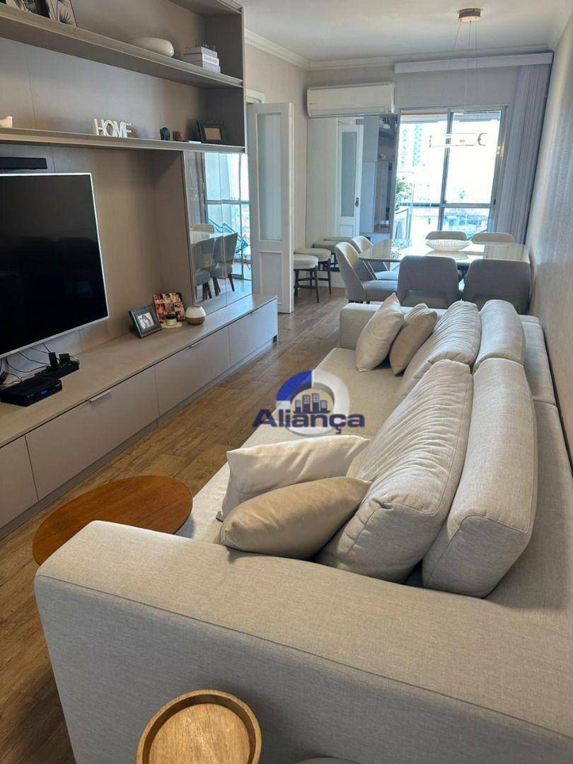 Apartamento à venda com 2 quartos, 68m² - Foto 8