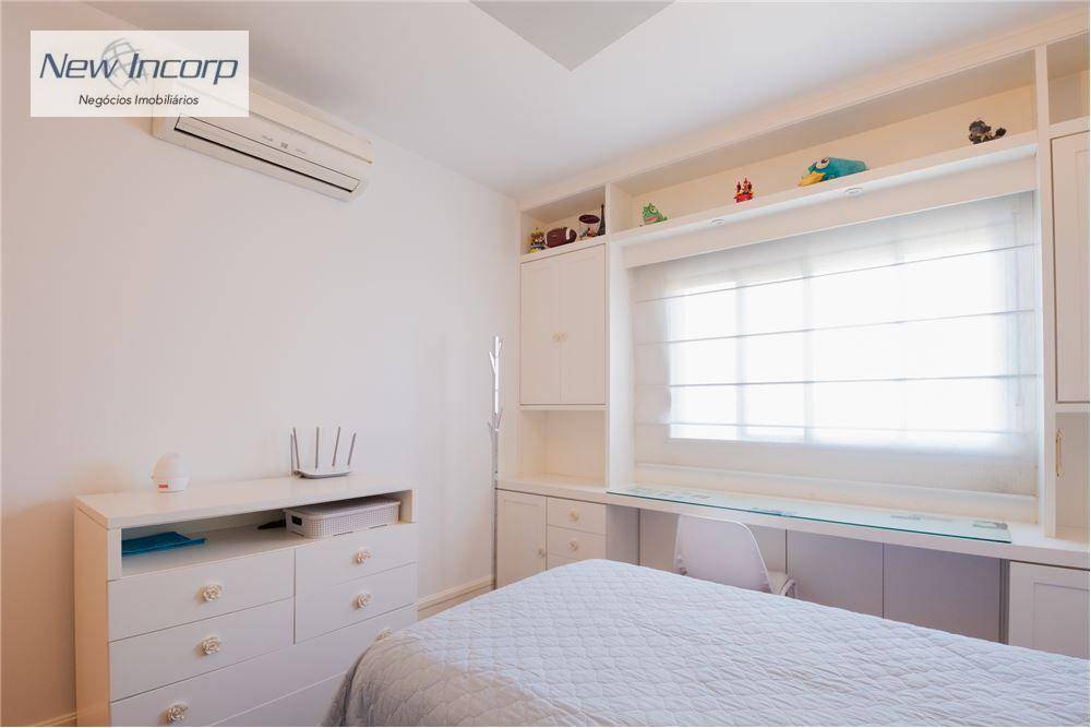 Apartamento à venda com 4 quartos, 239m² - Foto 22