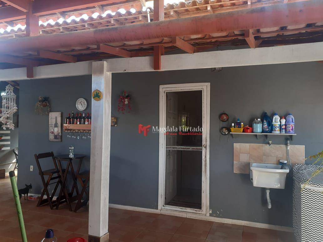 Casa à venda com 2 quartos, 67m² - Foto 12