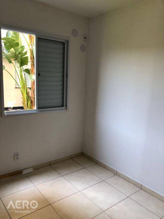 Apartamento à venda com 2 quartos, 43m² - Foto 12