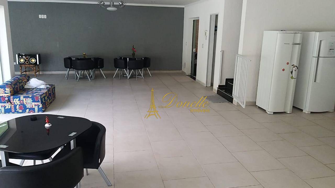 Casa de Condomínio à venda com 4 quartos, 400m² - Foto 18