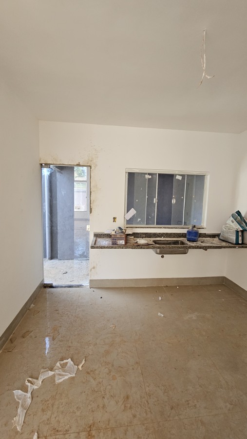 Casa à venda com 3 quartos, 201m² - Foto 15
