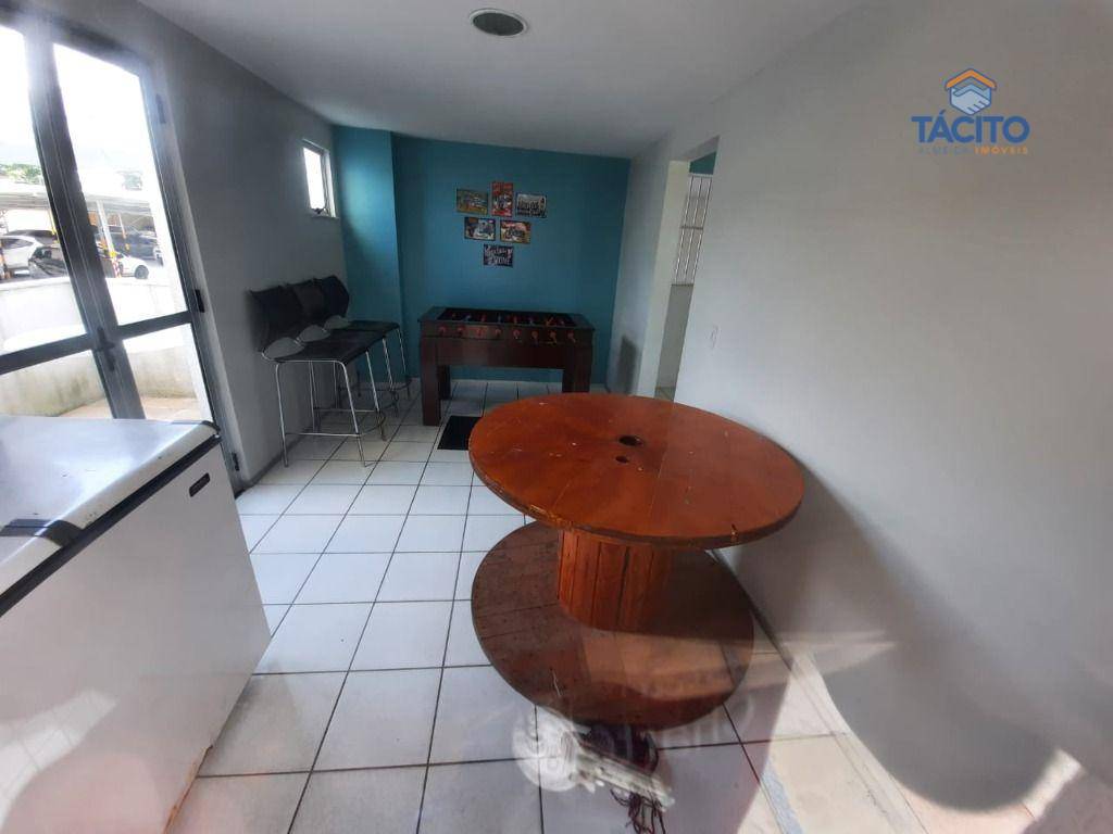 Apartamento à venda com 3 quartos, 65m² - Foto 16