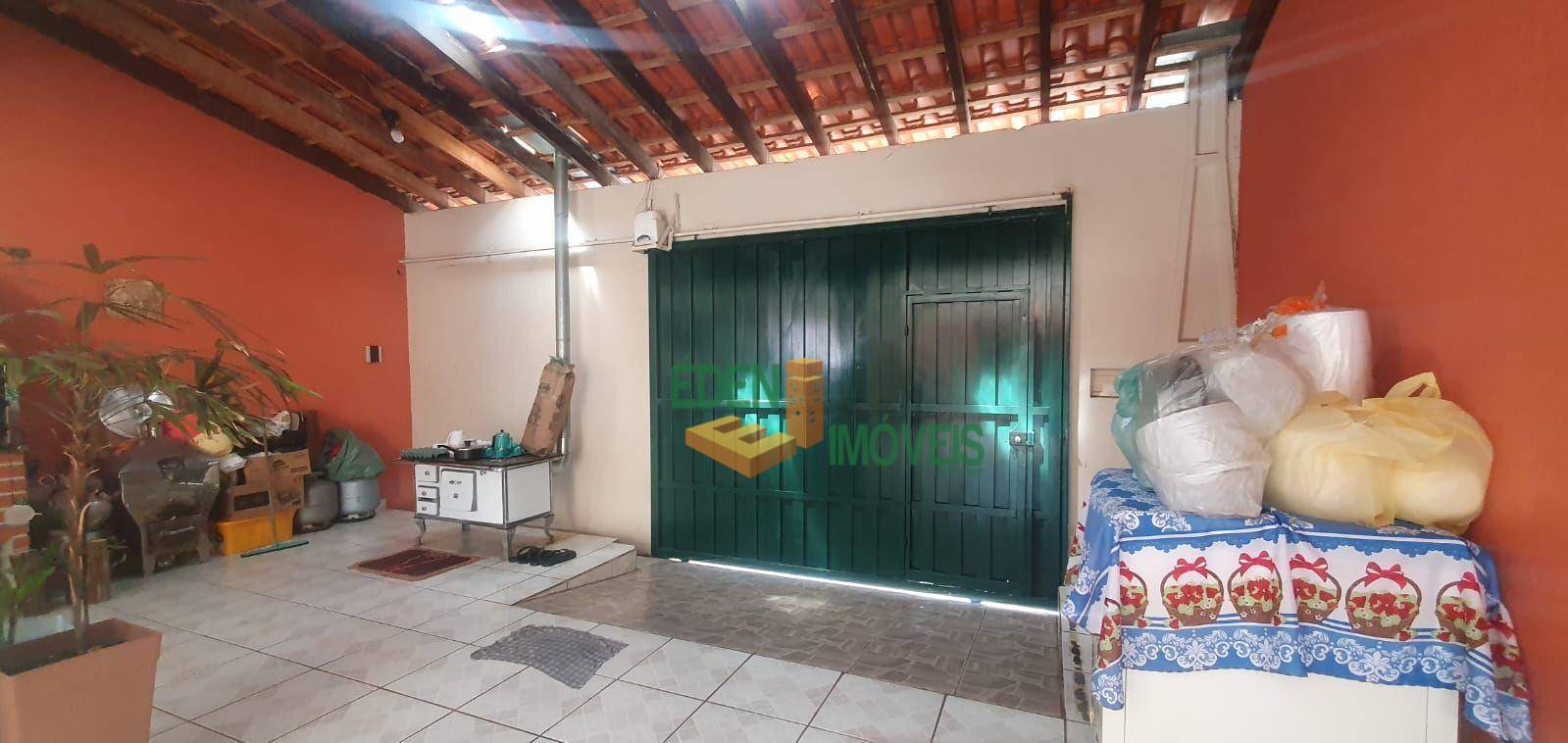 Casa à venda com 3 quartos, 175m² - Foto 2