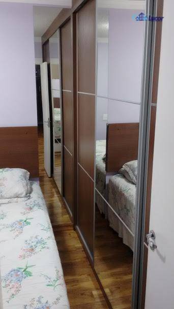 Apartamento à venda com 2 quartos, 45m² - Foto 11