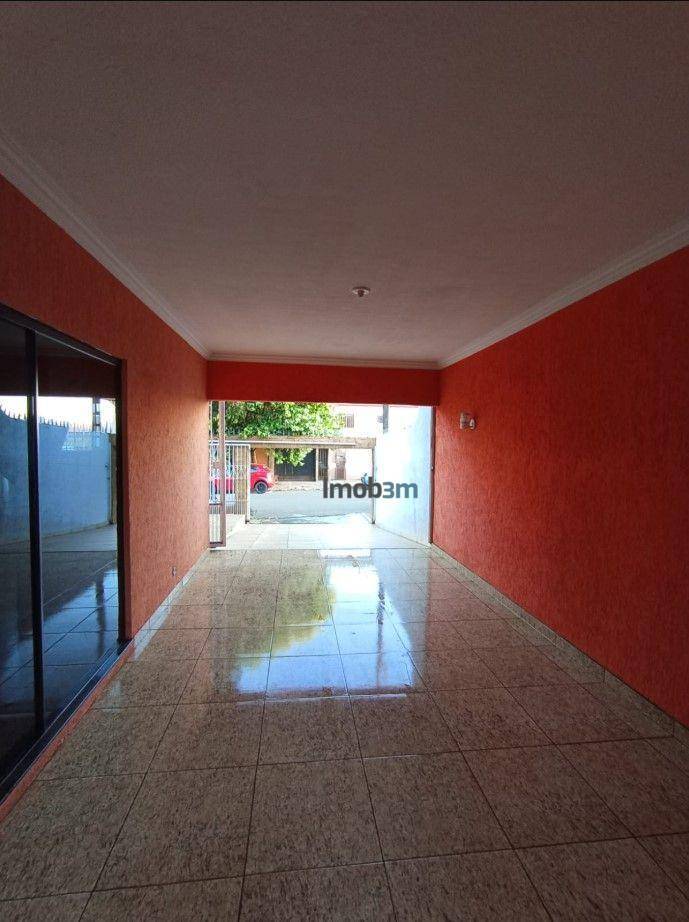 Casa, 5 quartos, 275 m² - Foto 3