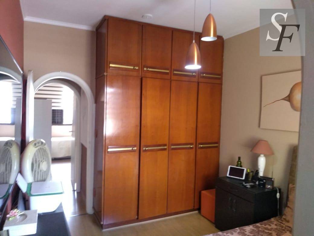 Apartamento à venda com 3 quartos, 249m² - Foto 29