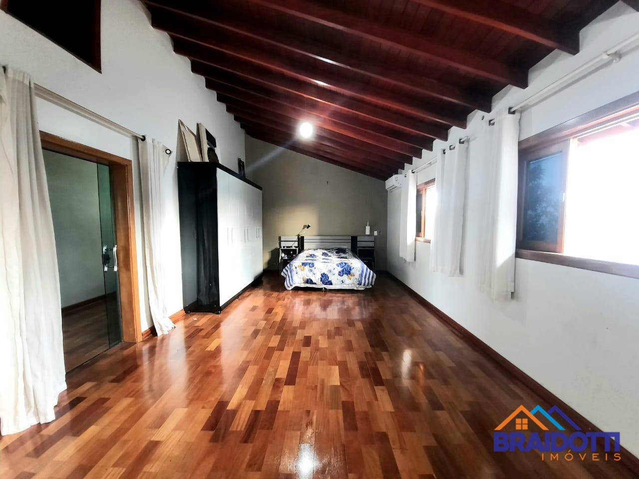 Casa à venda com 4 quartos, 284m² - Foto 21