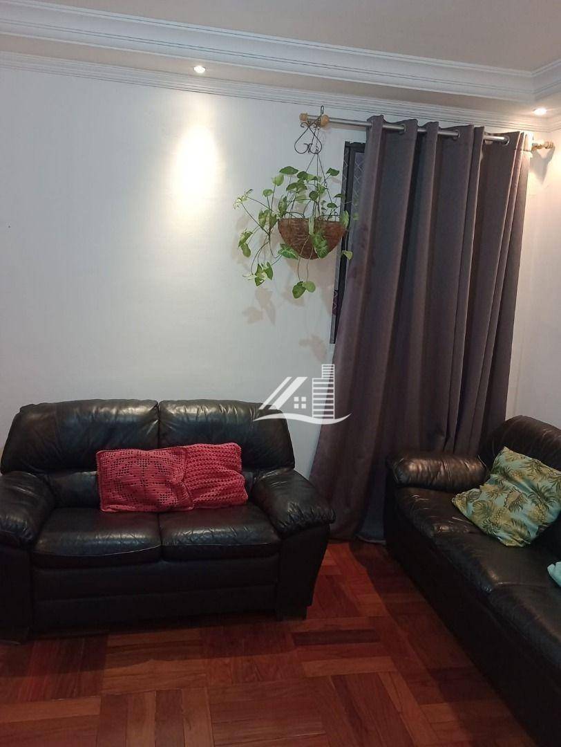 Apartamento à venda com 2 quartos, 66m² - Foto 4