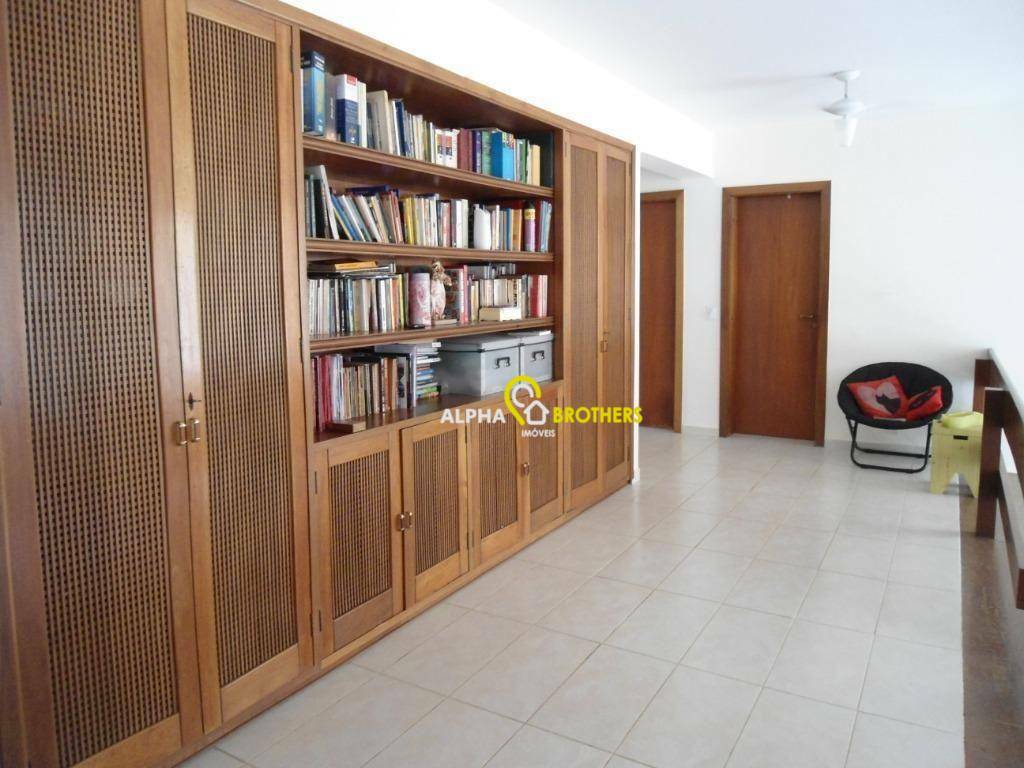 Casa de Condomínio à venda com 4 quartos, 400m² - Foto 11