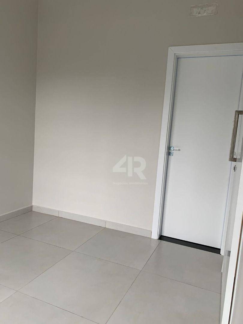 Casa à venda com 3 quartos, 90m² - Foto 11