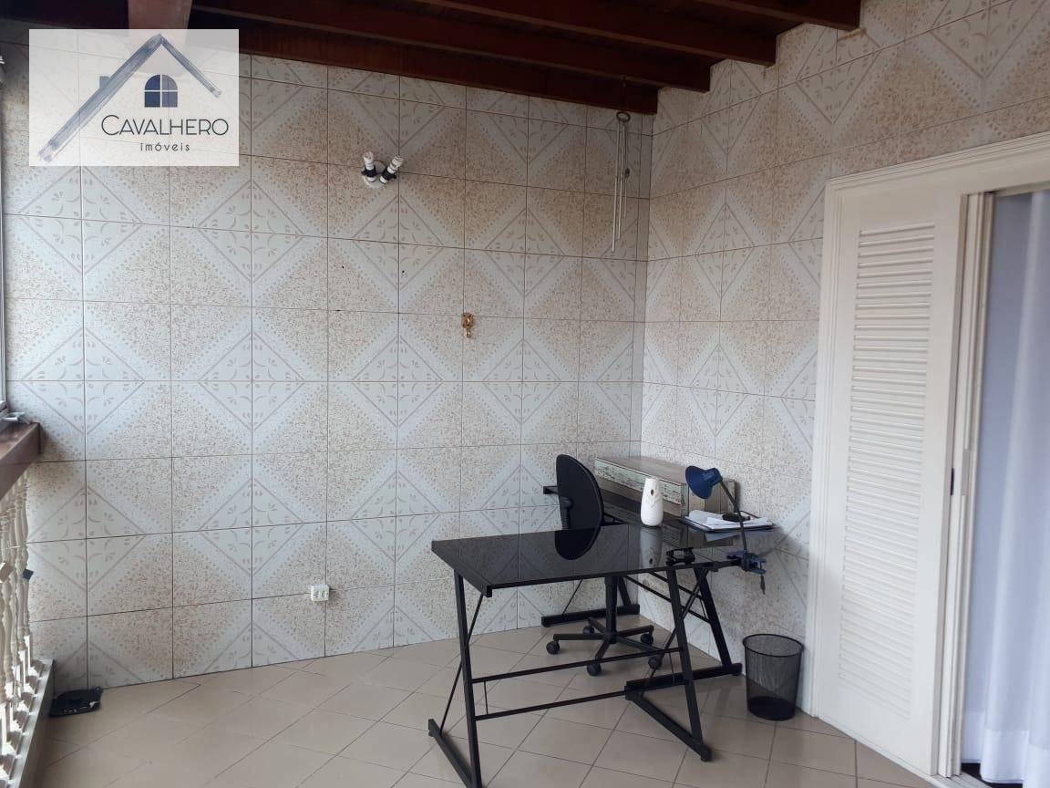 Sobrado à venda com 3 quartos, 300m² - Foto 12