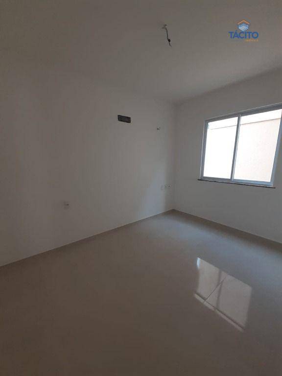 Casa à venda com 3 quartos, 131m² - Foto 20