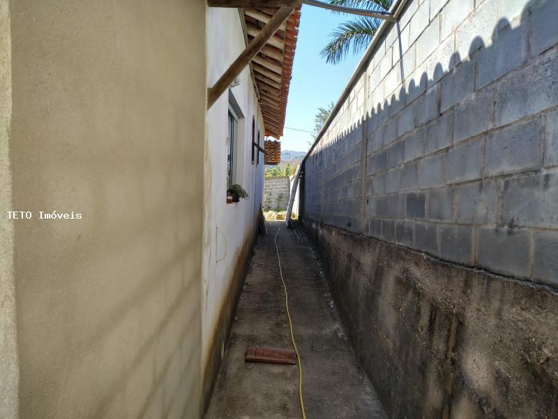 Casa à venda com 3 quartos, 500m² - Foto 17