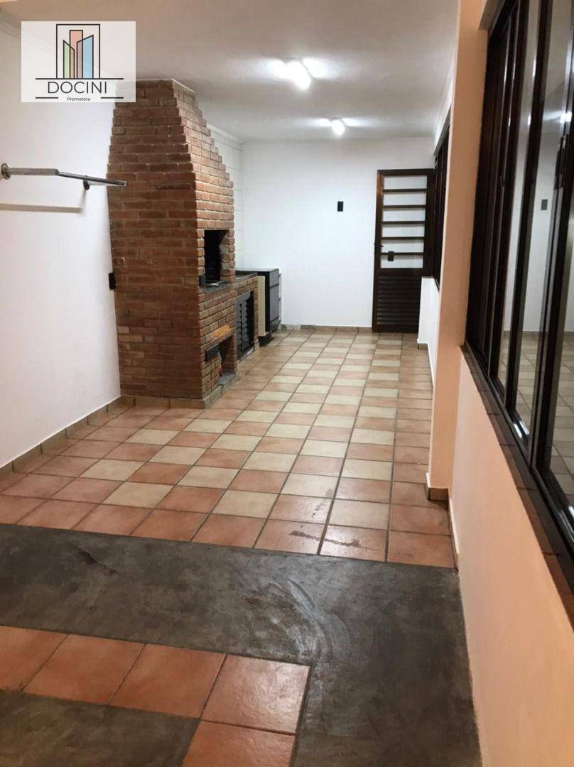 Sobrado à venda com 3 quartos, 240m² - Foto 3