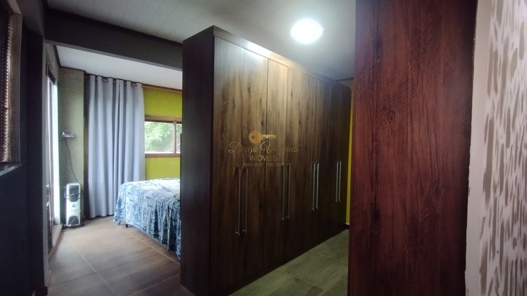Casa à venda com 4 quartos, 226m² - Foto 12