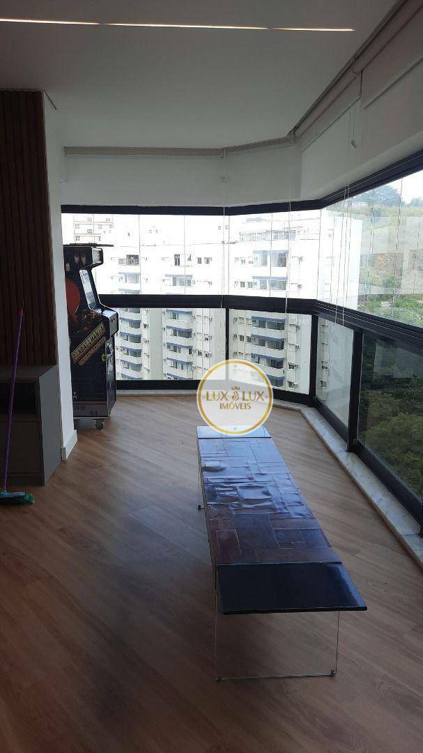 Apartamento para alugar com 4 quartos, 380m² - Foto 20