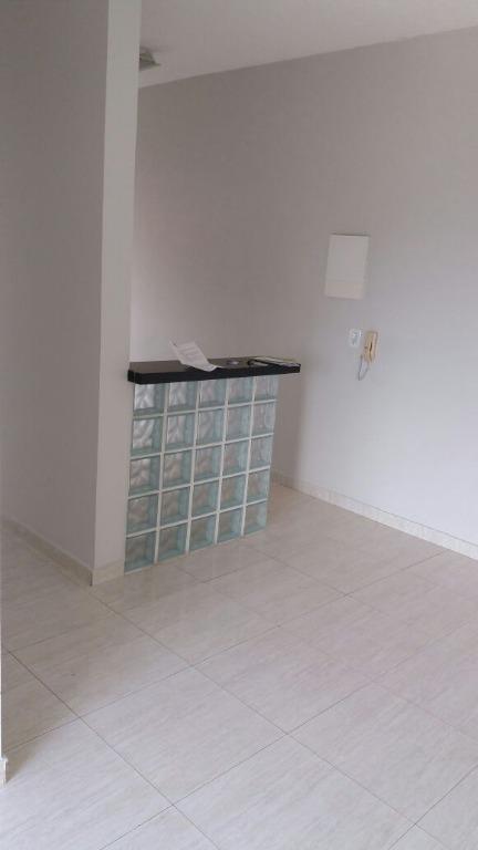 Apartamento à venda com 2 quartos, 51m² - Foto 4